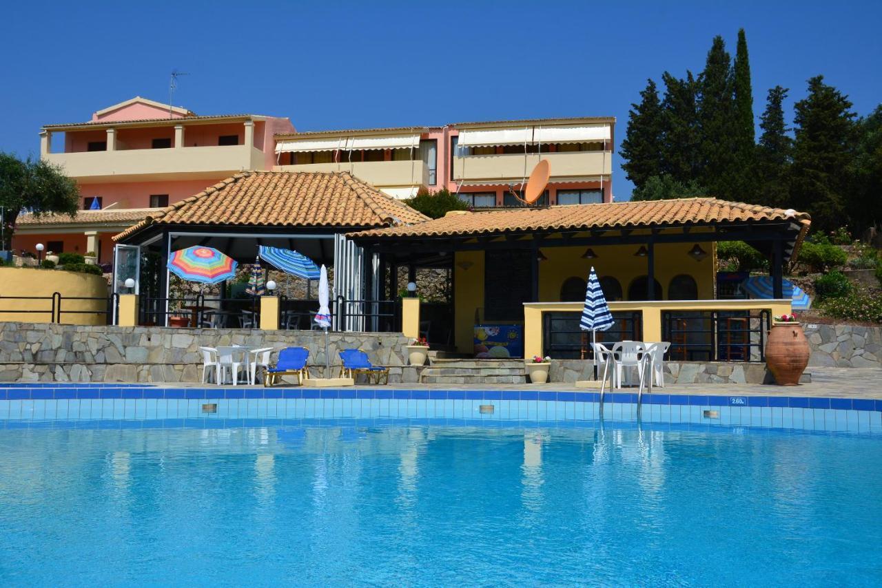 Penelope Apartment Hotel Dassiá Exteriér fotografie