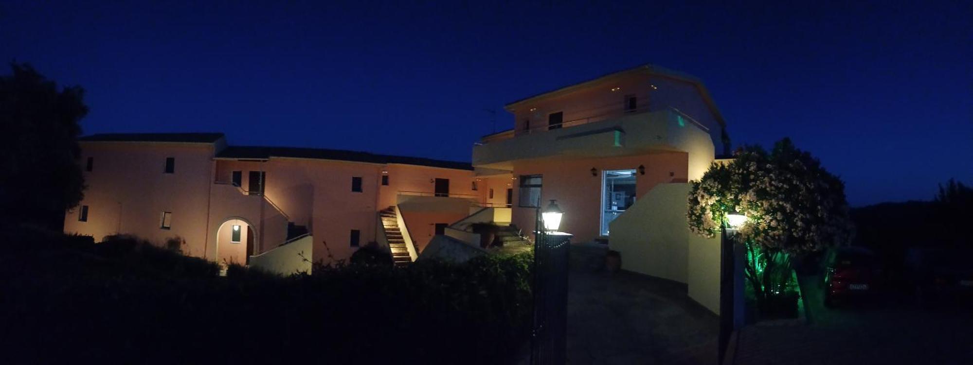 Penelope Apartment Hotel Dassiá Exteriér fotografie